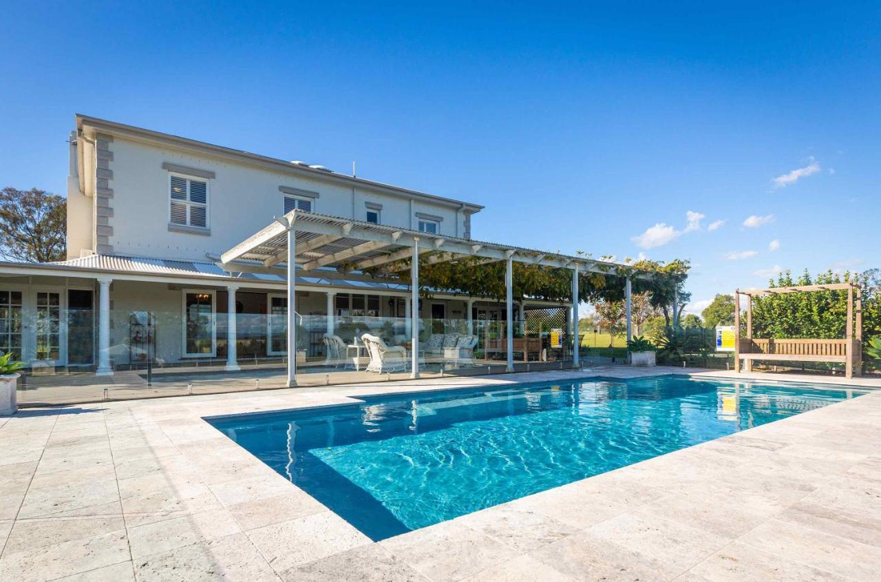 Вилла Claremont Manor Лавдейл Экстерьер фото